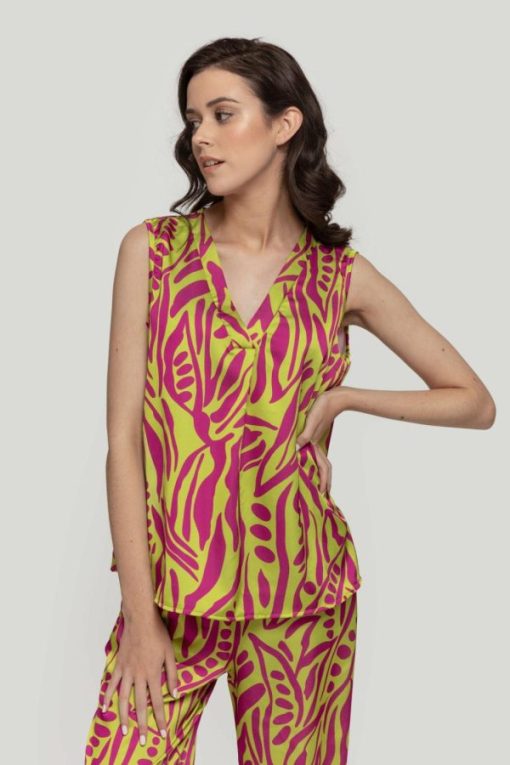 Outfitport.shop0a82036cbe 1