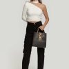 Outfitport.shop4f846658f2 1