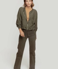 Outfitport.shop536efb4ab7 1