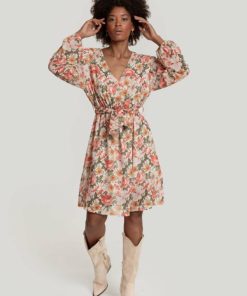 Outfitport.shop77410f0ecb 5