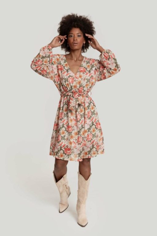 Outfitport.shop77410f0ecb 5