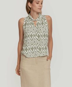 Outfitport.shop9aac2c65b9 2