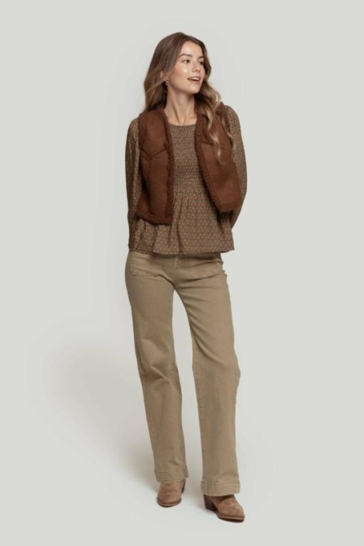 Outfitport.shopdf5b24f496 2