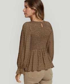Outfitport.shopdf5b24f496 4